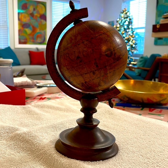Vintage Old World Globe All Wood Great Addition to any Home Display 8inches - Picture 5 of 6